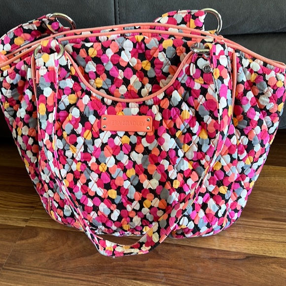 Vera Bradley bucket bag - Picture 1 of 6